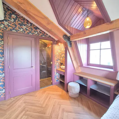 Zomerzicht Bed & Breakfast Oudendijk