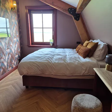 Bed & Breakfast Zomerzicht Oudendijk