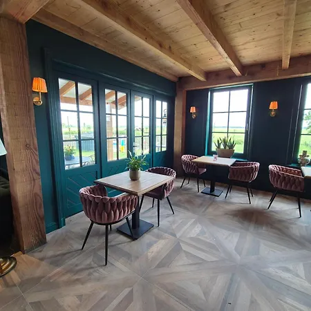 Zomerzicht Bed & Breakfast 3*